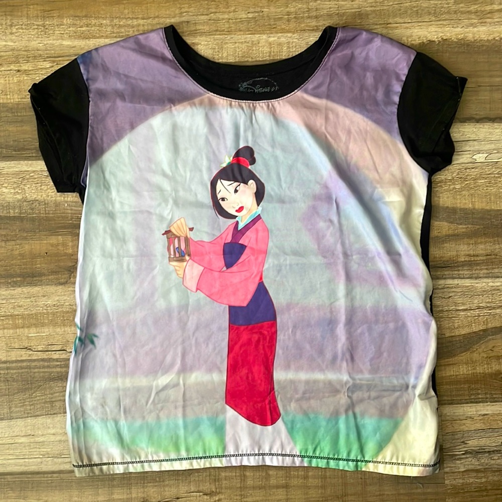 Hot Topic - Disney Mulan 2014 Medium